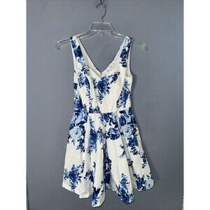 Jun & Ivy Blue Floral Mini dress size Small Zip party wedding dressy night out